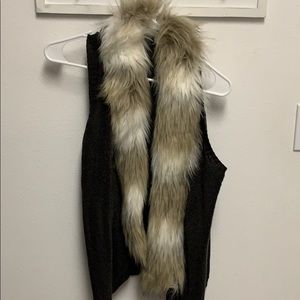Fake fur vest